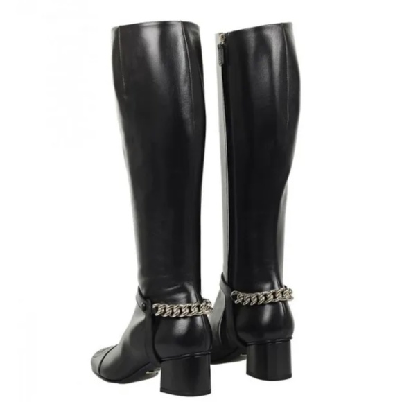 Gucci Knee High Boot with Gold Chain & Logo Detail Size 35.5 (Box NOT Included) - Picture 2 of 16